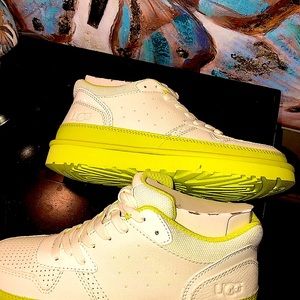 UGG Sneakers never worn in box